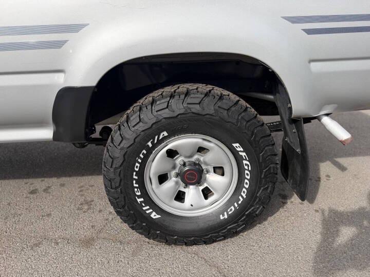 1991 Toyota Pickup Deluxe Extended Cab