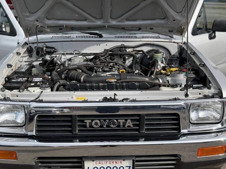 1991 Toyota Pickup Deluxe Extended Cab