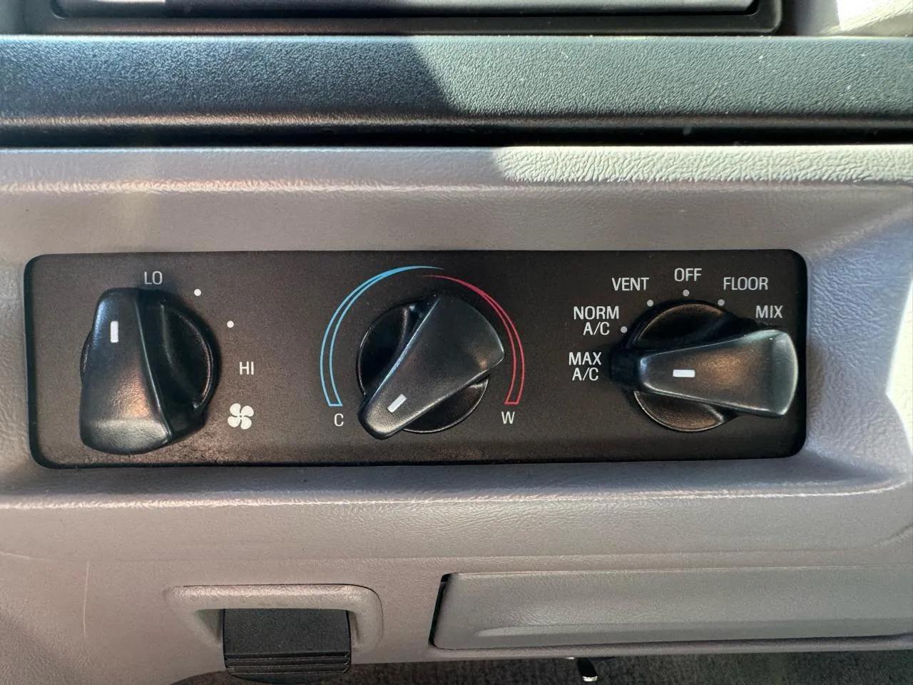 1996 Ford F-250 XLT SuperCab