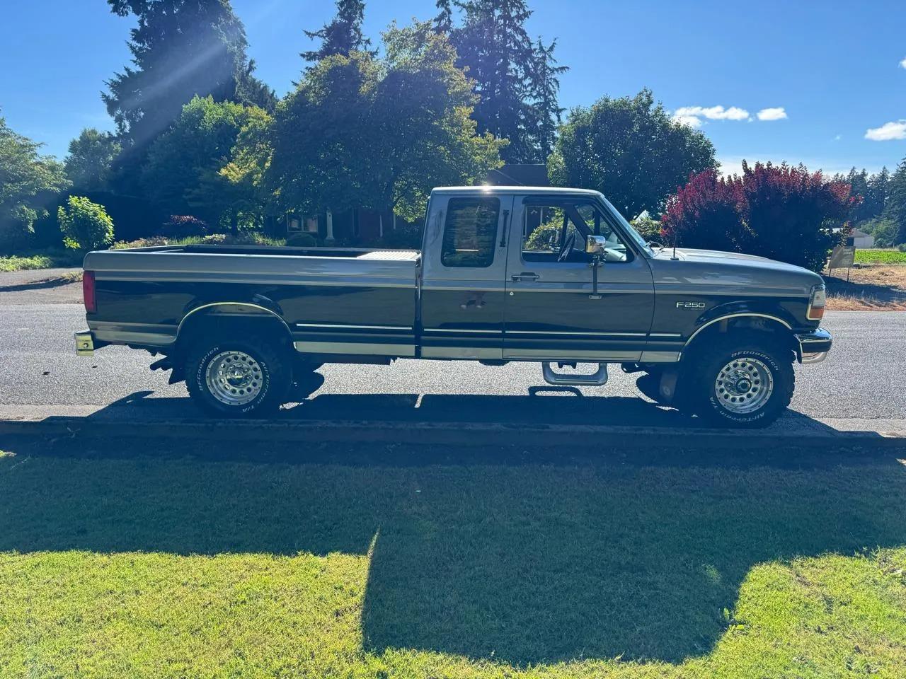 1996 Ford F-250 XLT SuperCab - 4