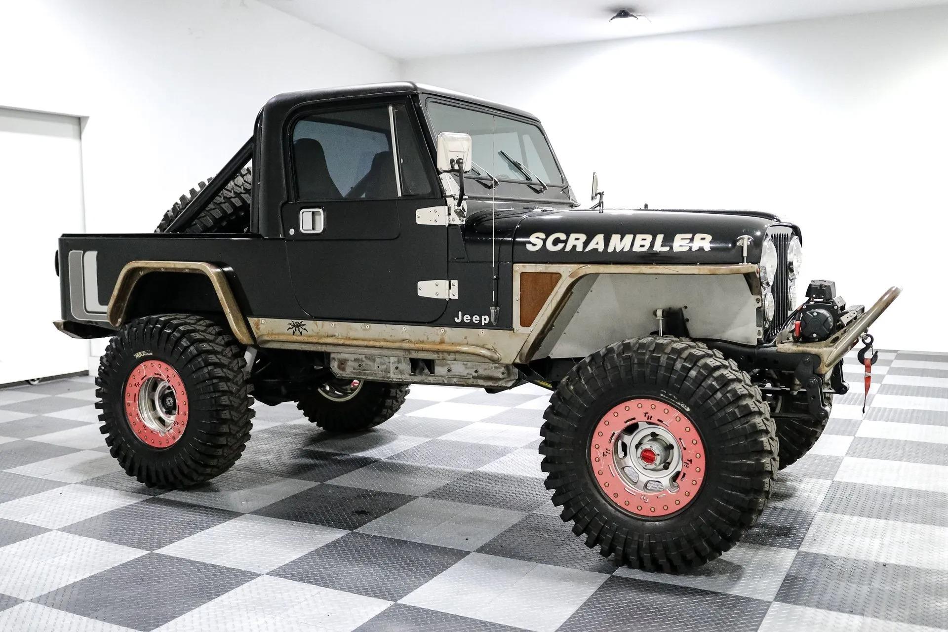 Modified 1983 Jeep CJ-8 Scrambler