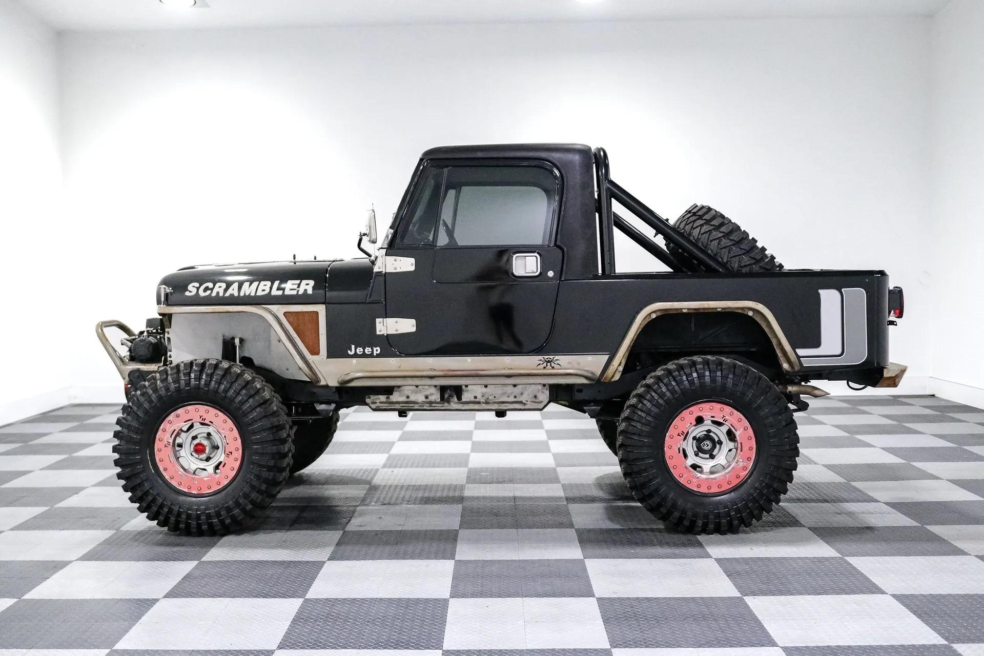 Modified 1983 Jeep CJ-8 Scrambler - 4