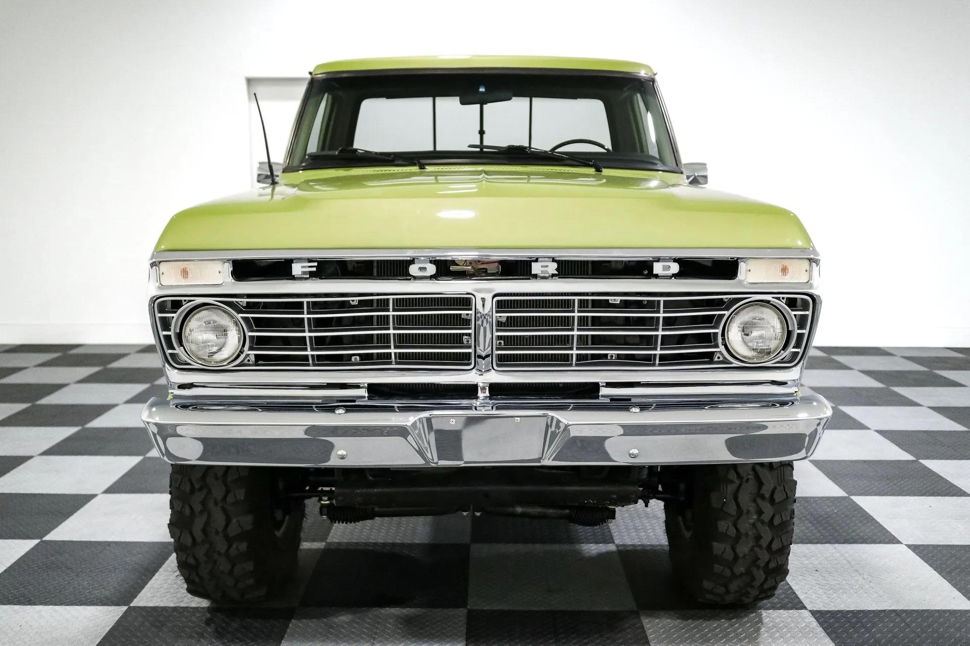 1976 Ford F-250 - 3