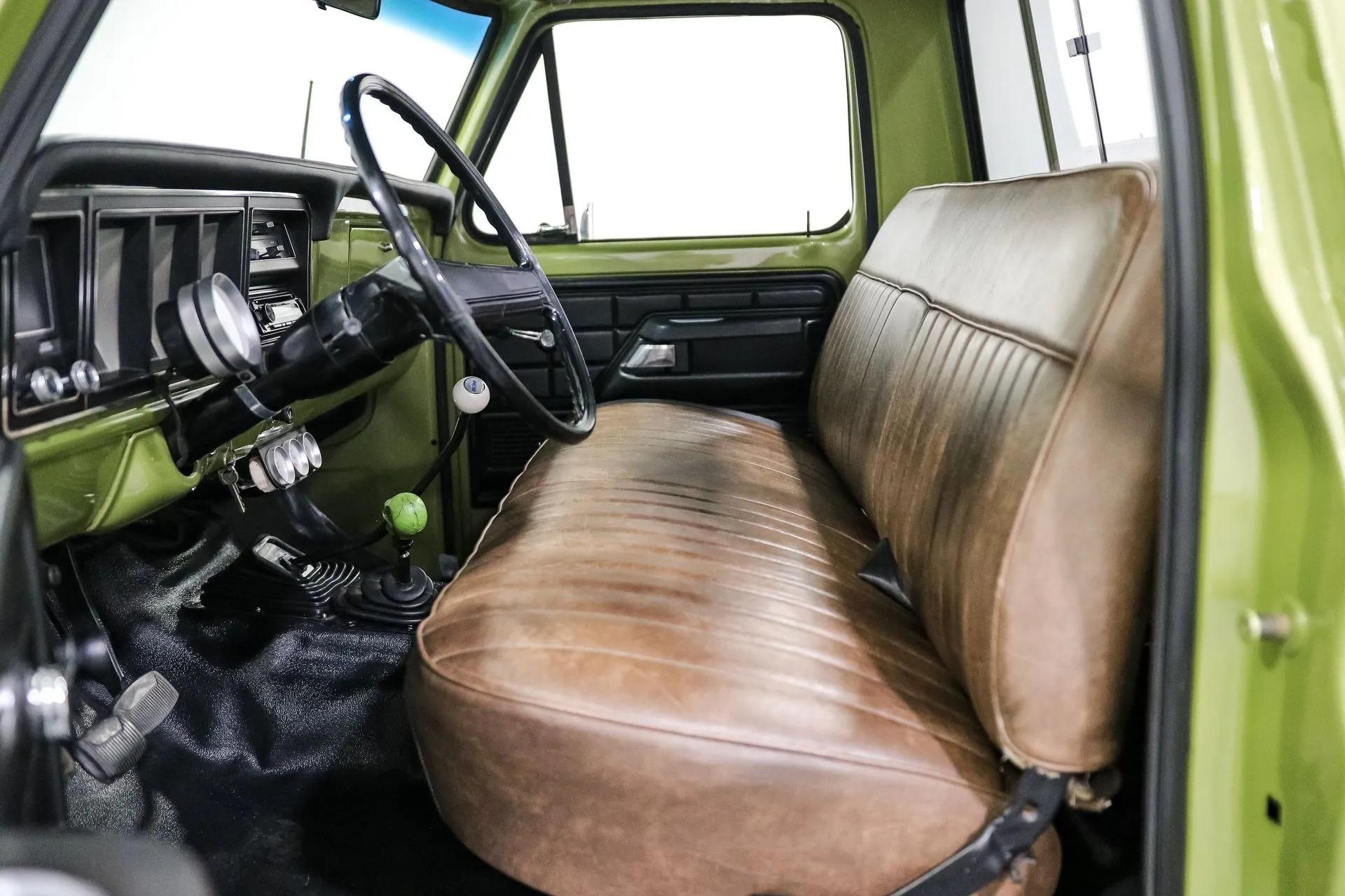 1976 Ford F-250