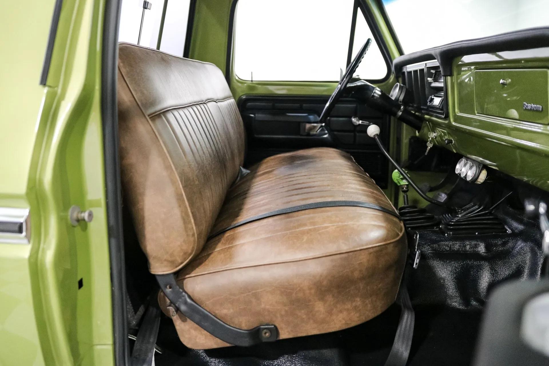 1976 Ford F-250