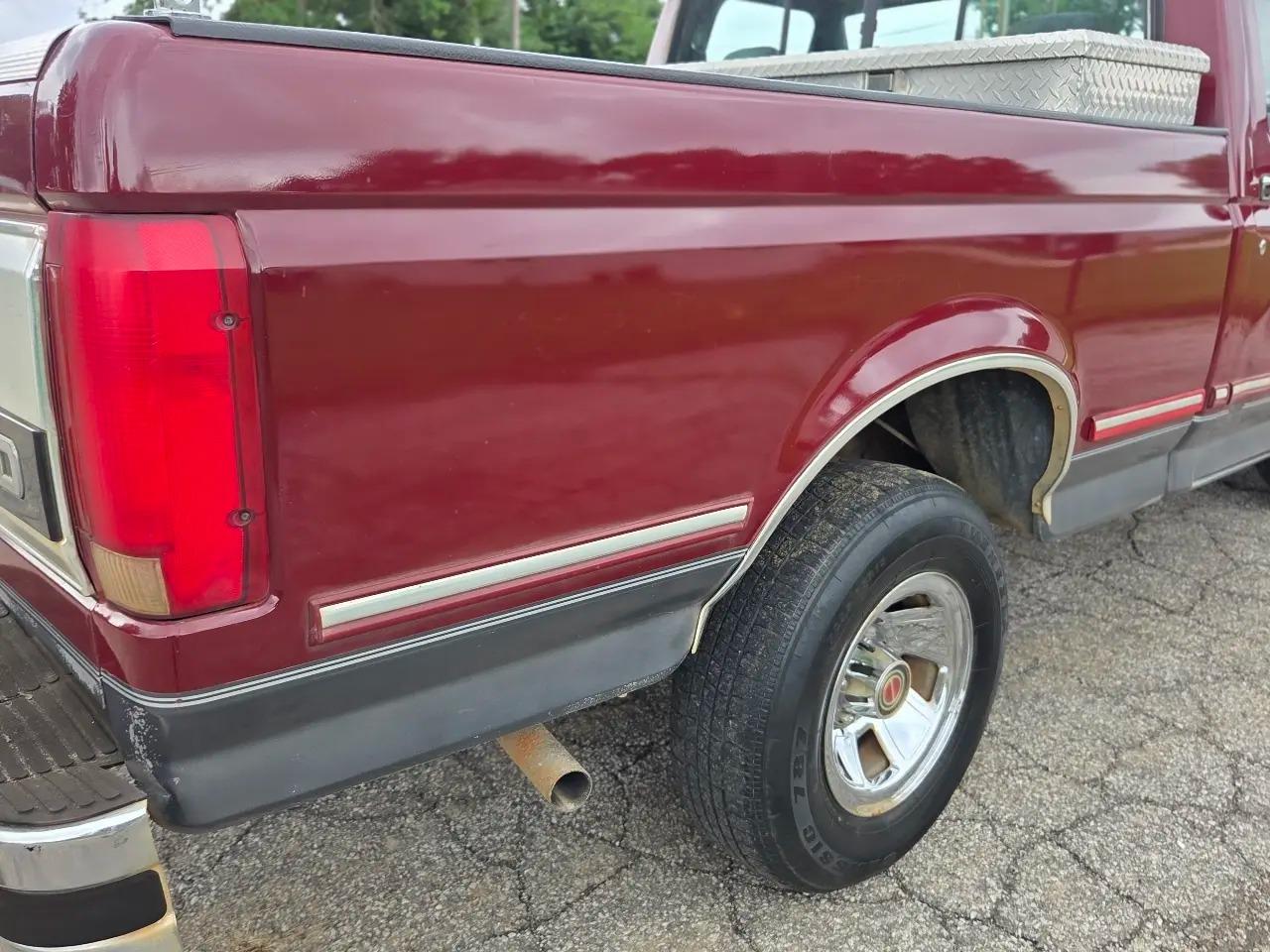 1992 Ford F-150 XLT