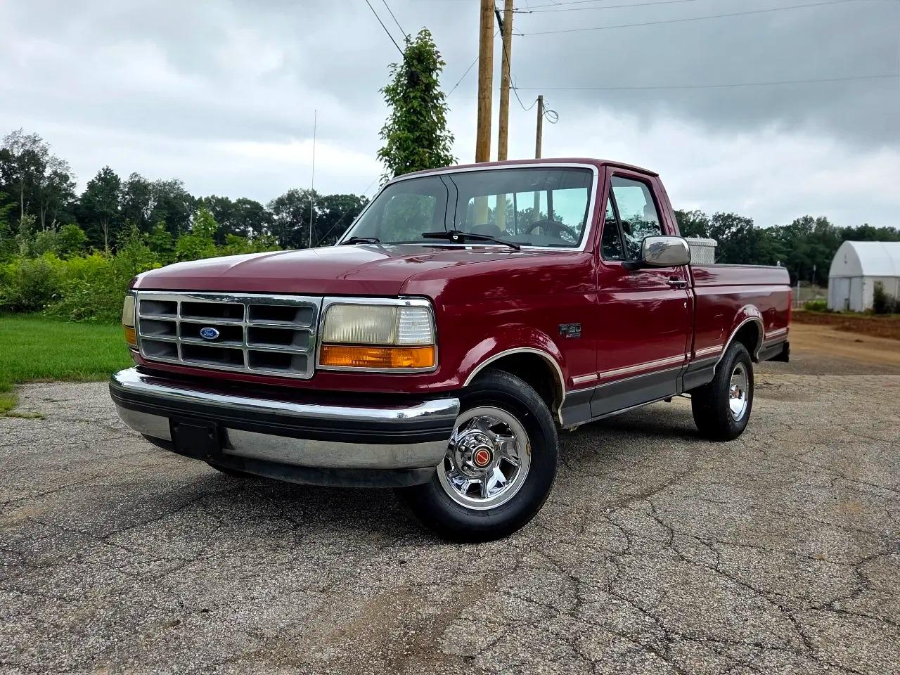 1992 Ford F-150 XLT - 4