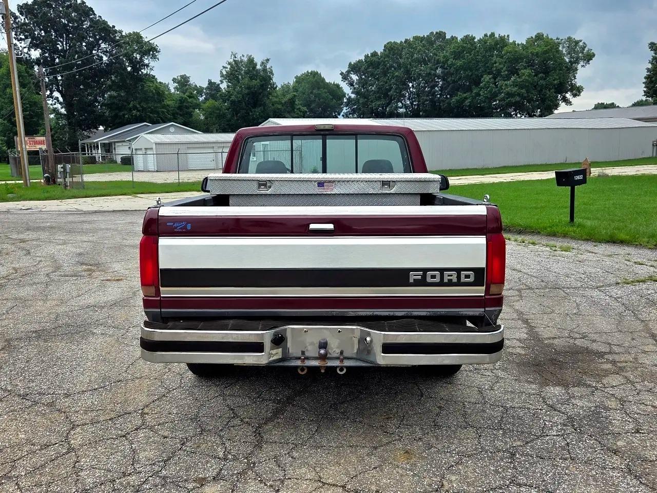 1992 Ford F-150 XLT