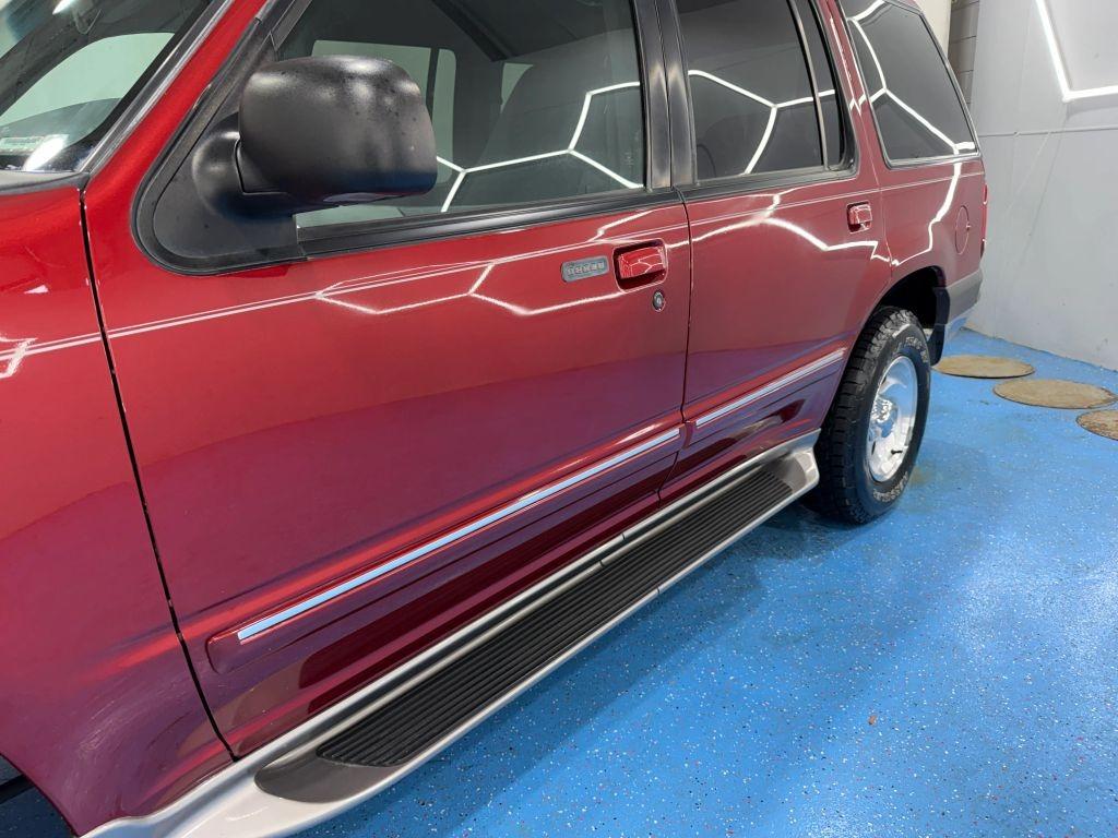 1999 Ford Explorer