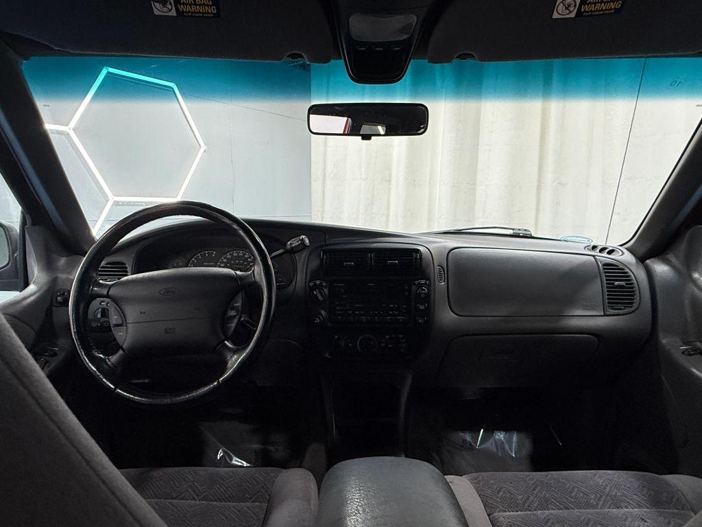 1999 Ford Explorer