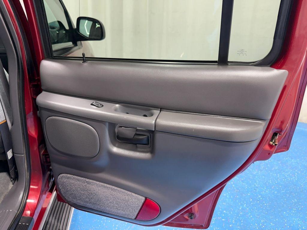 1999 Ford Explorer