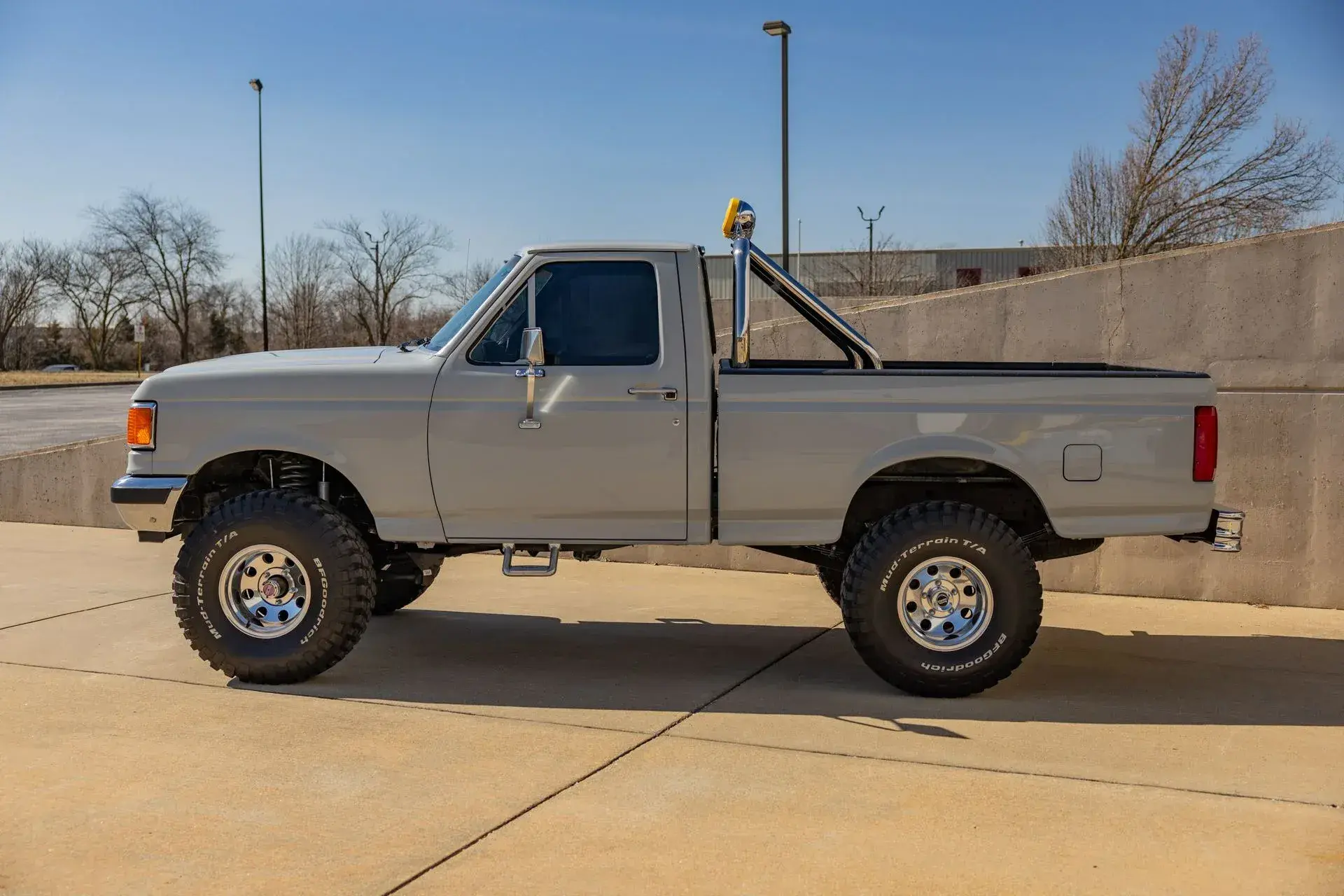 Restored 1990 Ford F-150 - 2