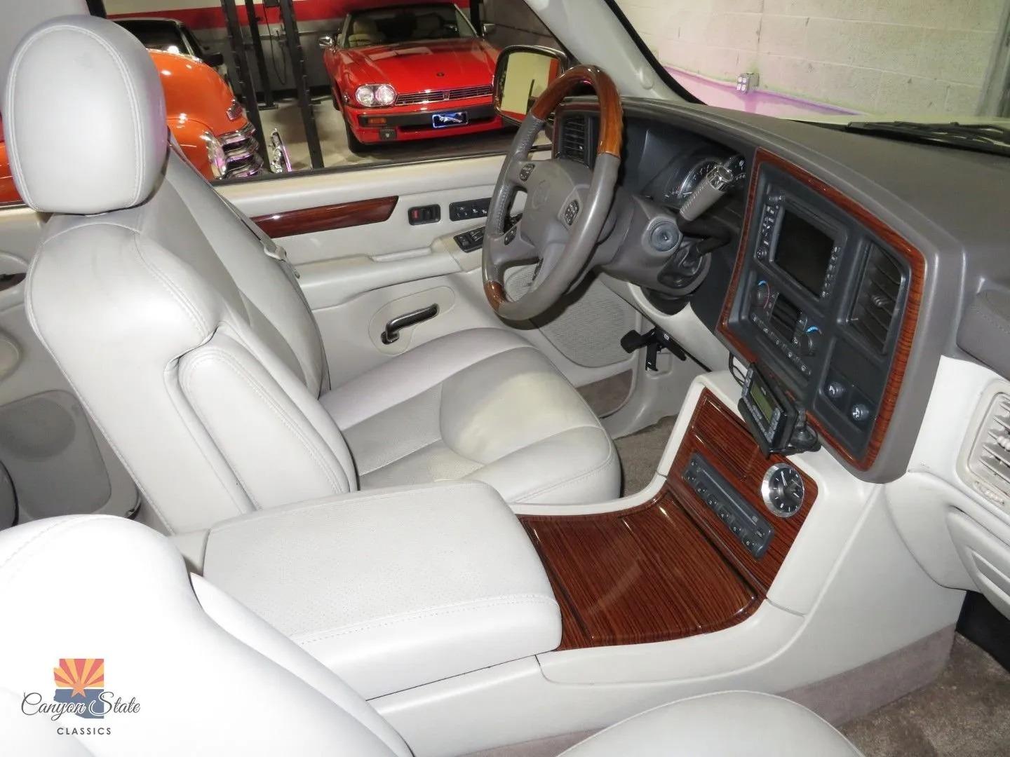 2003 Cadillac Escalade EXT