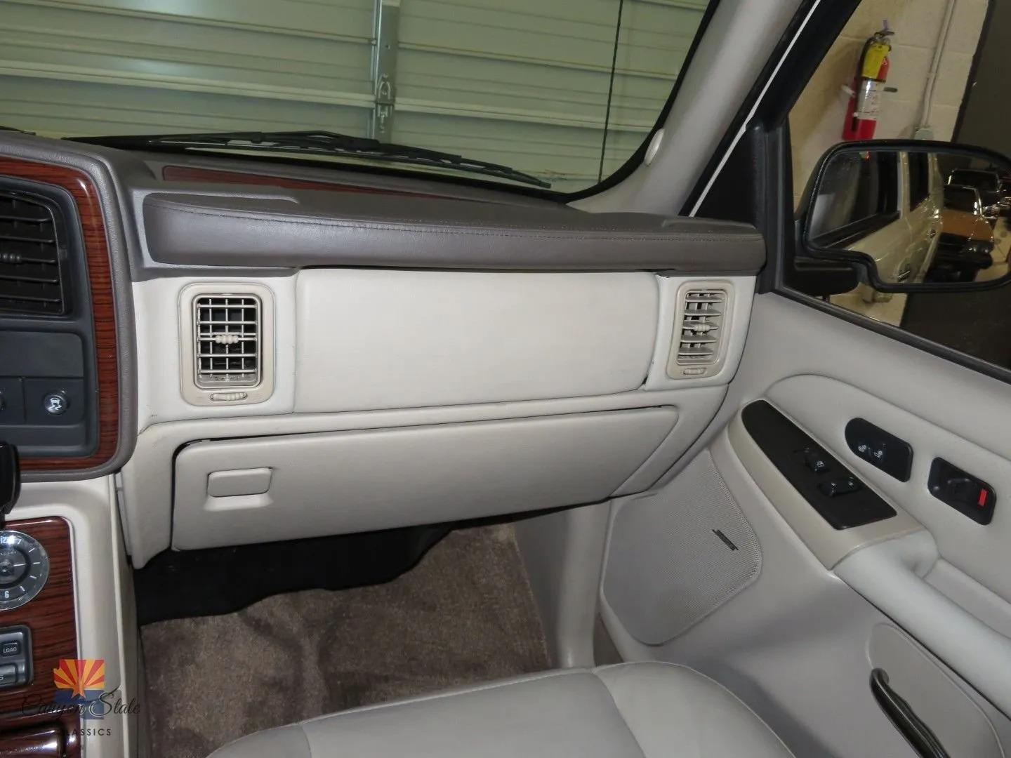 2003 Cadillac Escalade EXT
