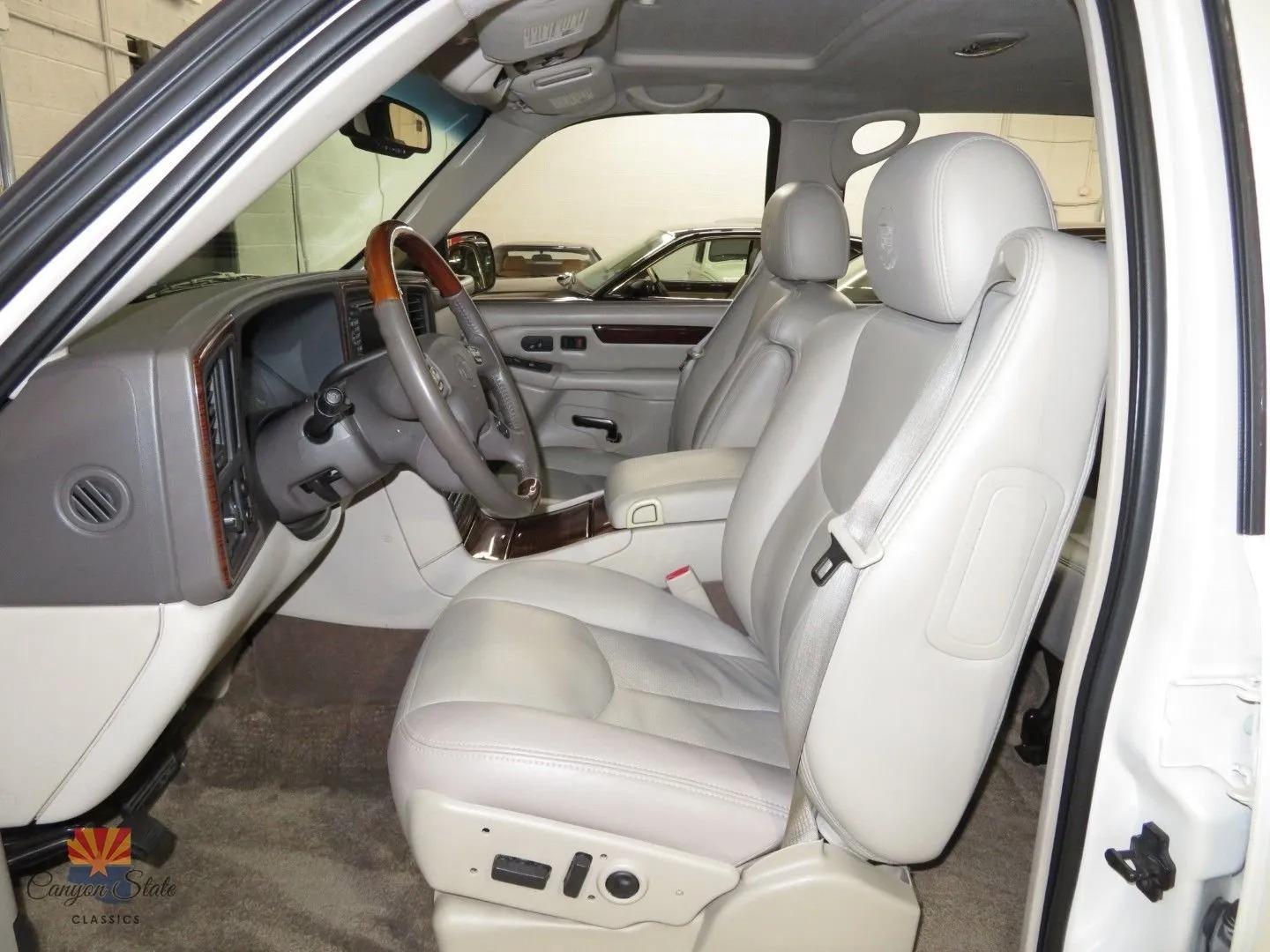 2003 Cadillac Escalade EXT