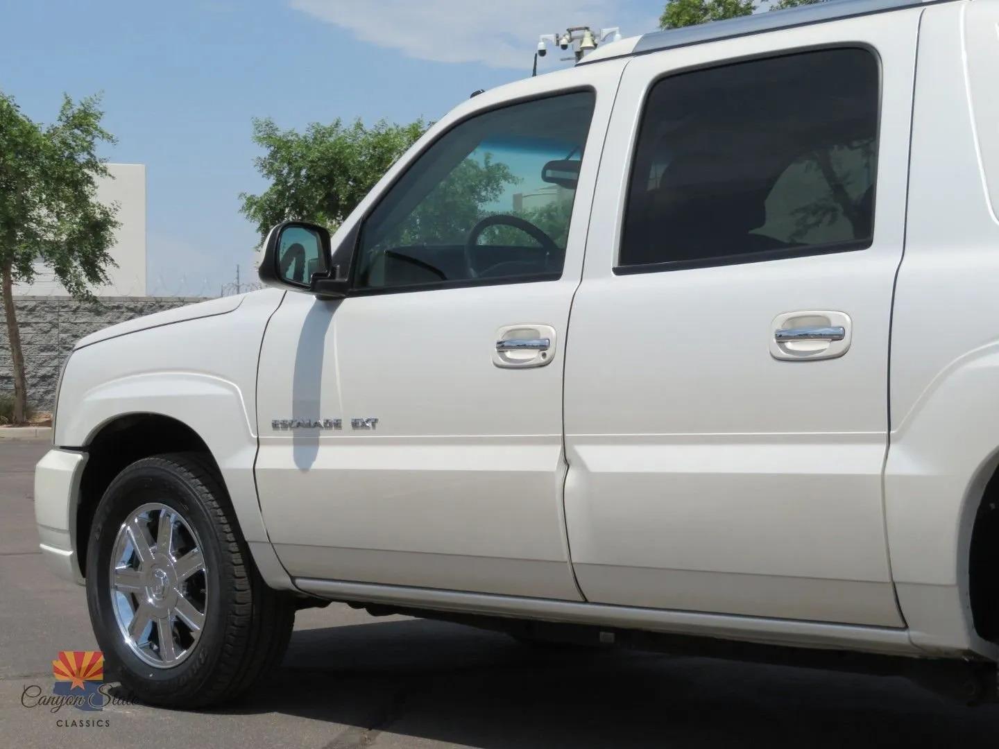 2003 Cadillac Escalade EXT