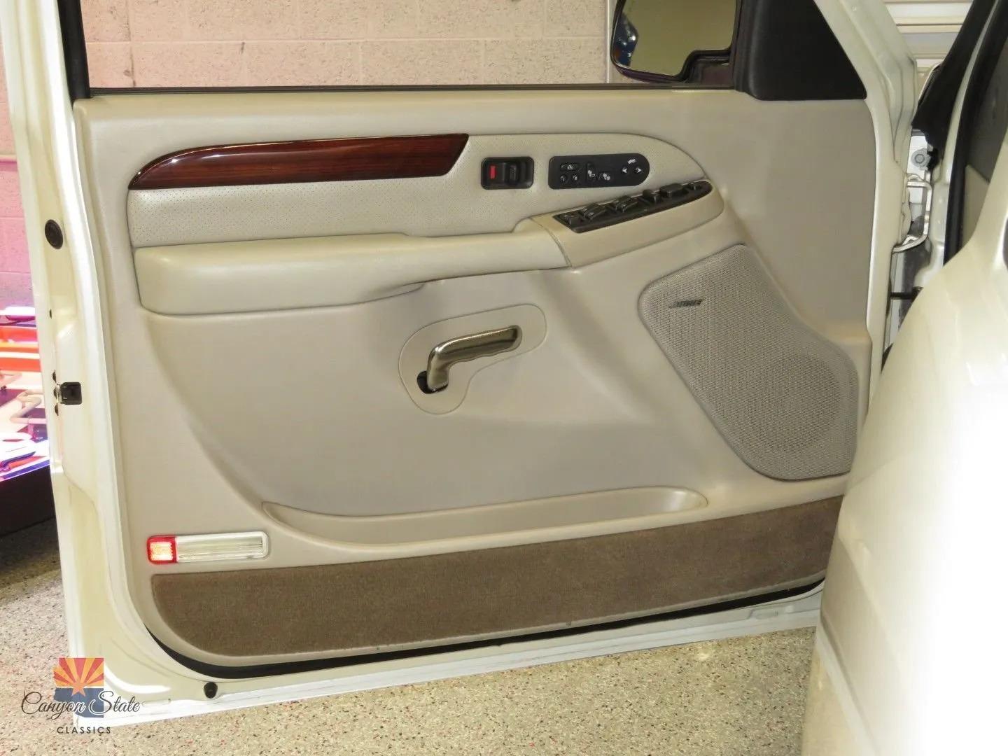 2003 Cadillac Escalade EXT