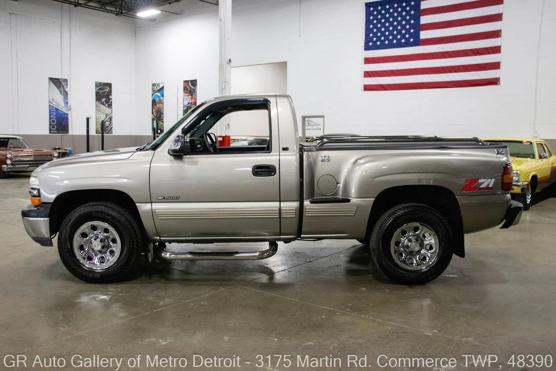 2000 Chevrolet Silverado 1500 Z-71 - 4