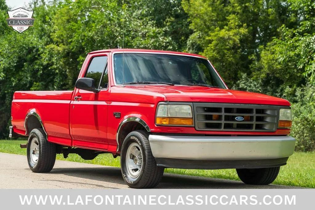 1995 Ford F-150 XL - 2