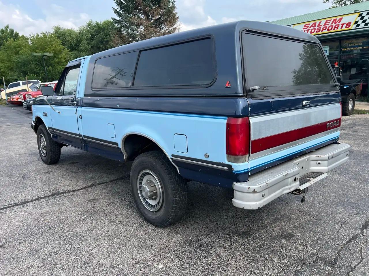 1987 Ford F-250 Styleside - 4