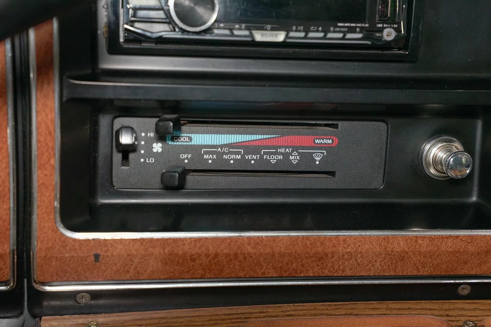 1987 Ford Econoline E-150