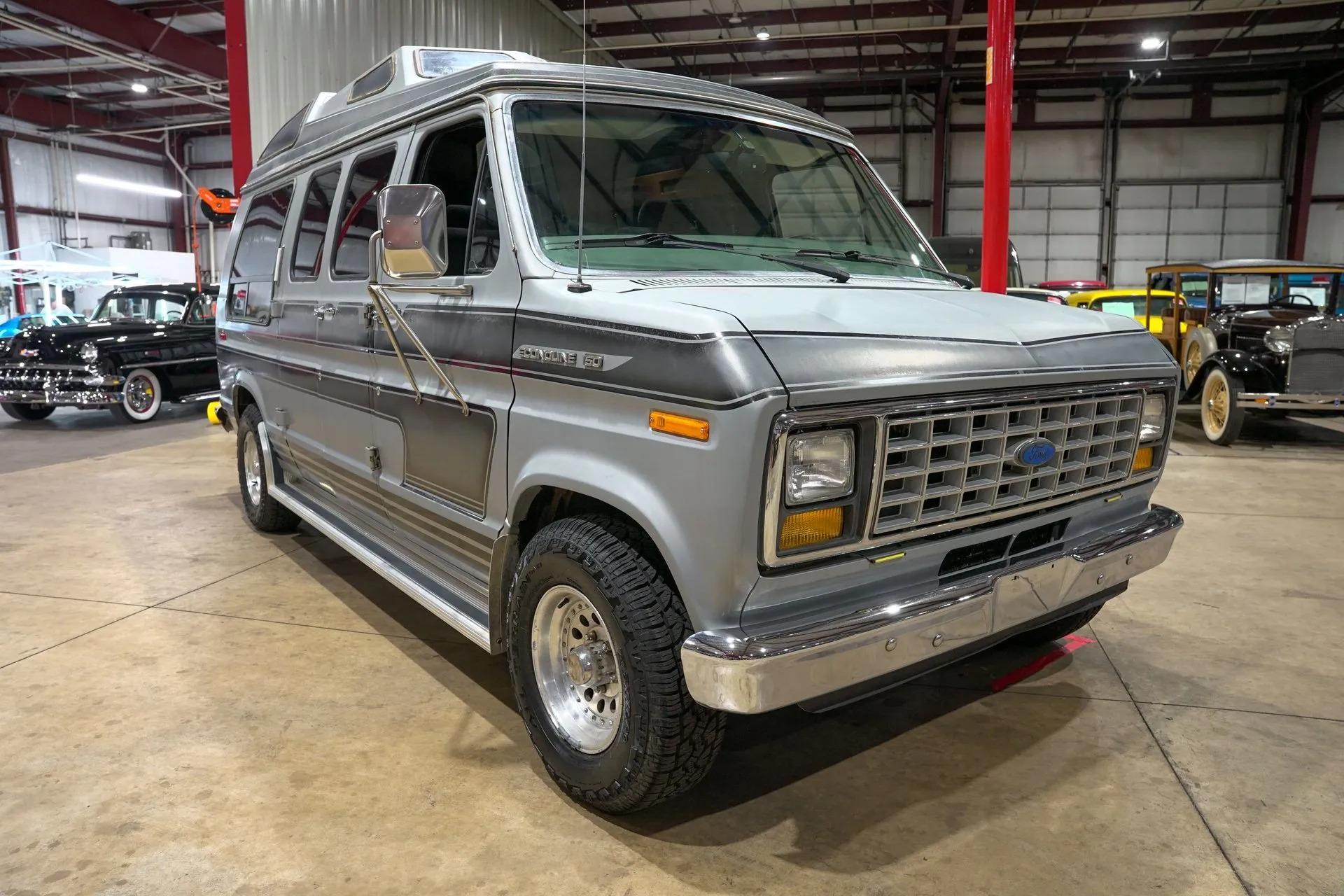 1987 Ford Econoline E-150