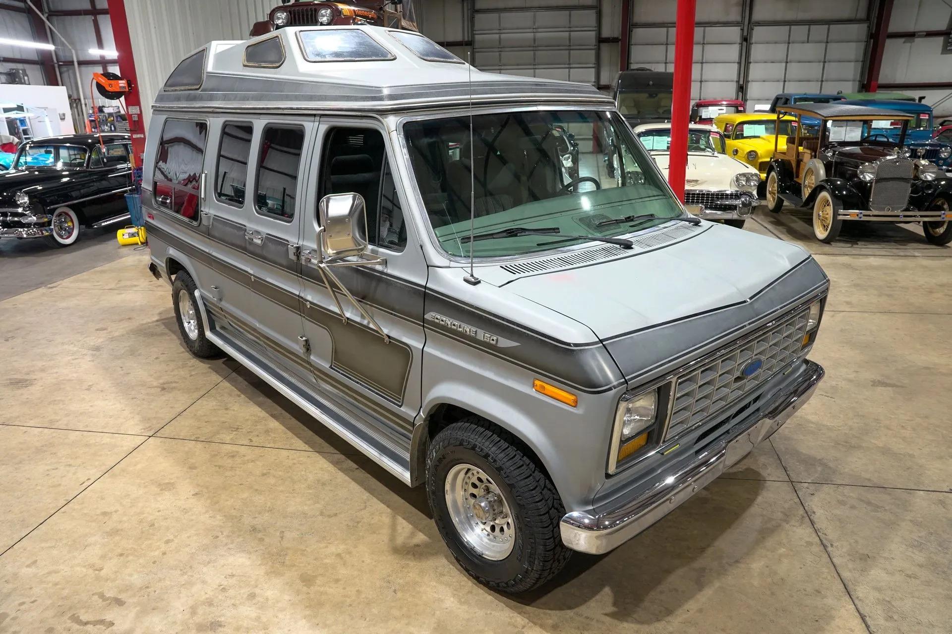 1987 Ford Econoline E-150