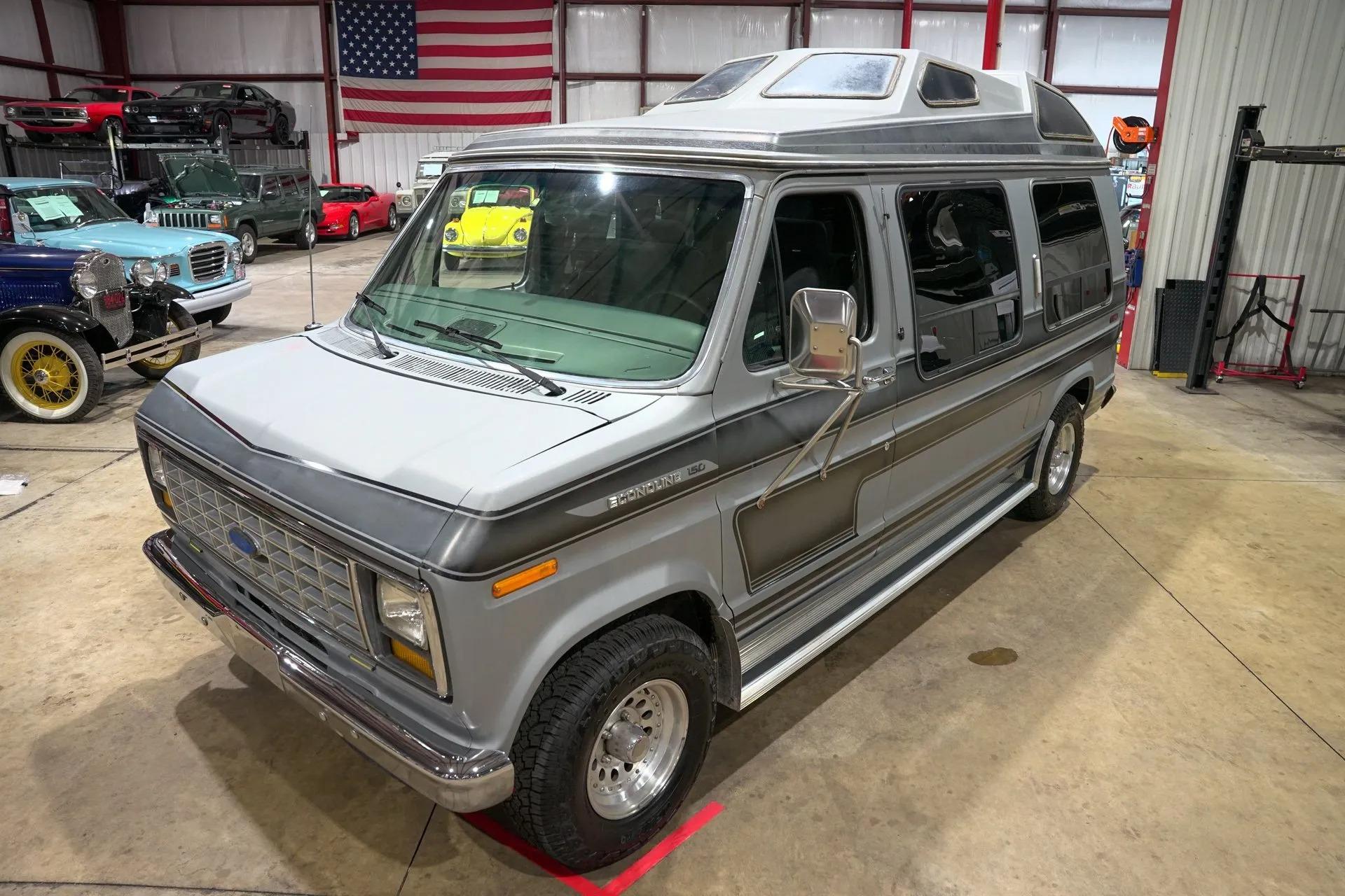 1987 Ford Econoline E-150