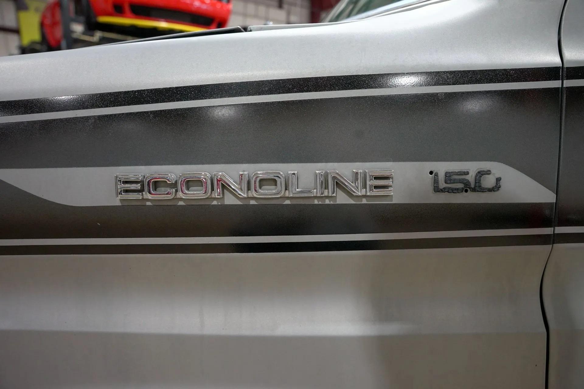 1987 Ford Econoline E-150