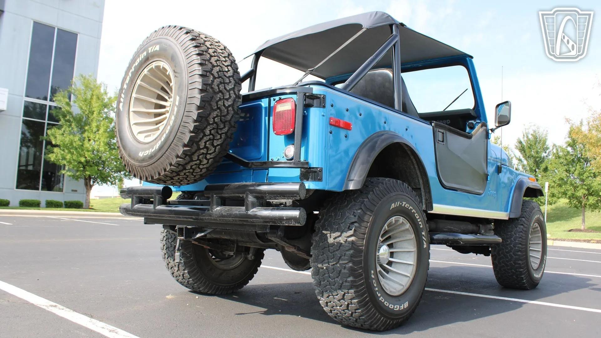 1976 Jeep CJ-7 - 4