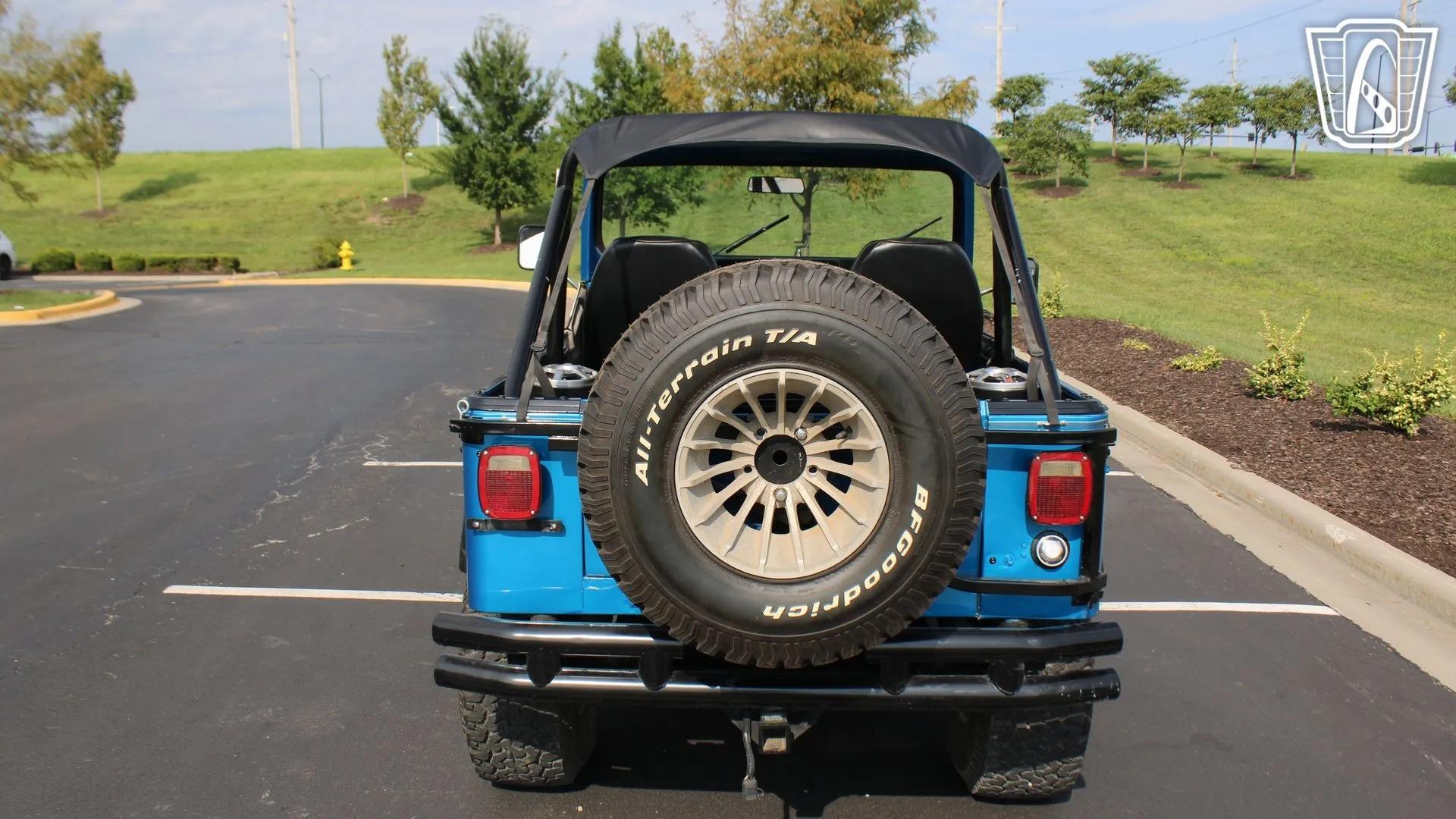 1976 Jeep CJ-7 - 5