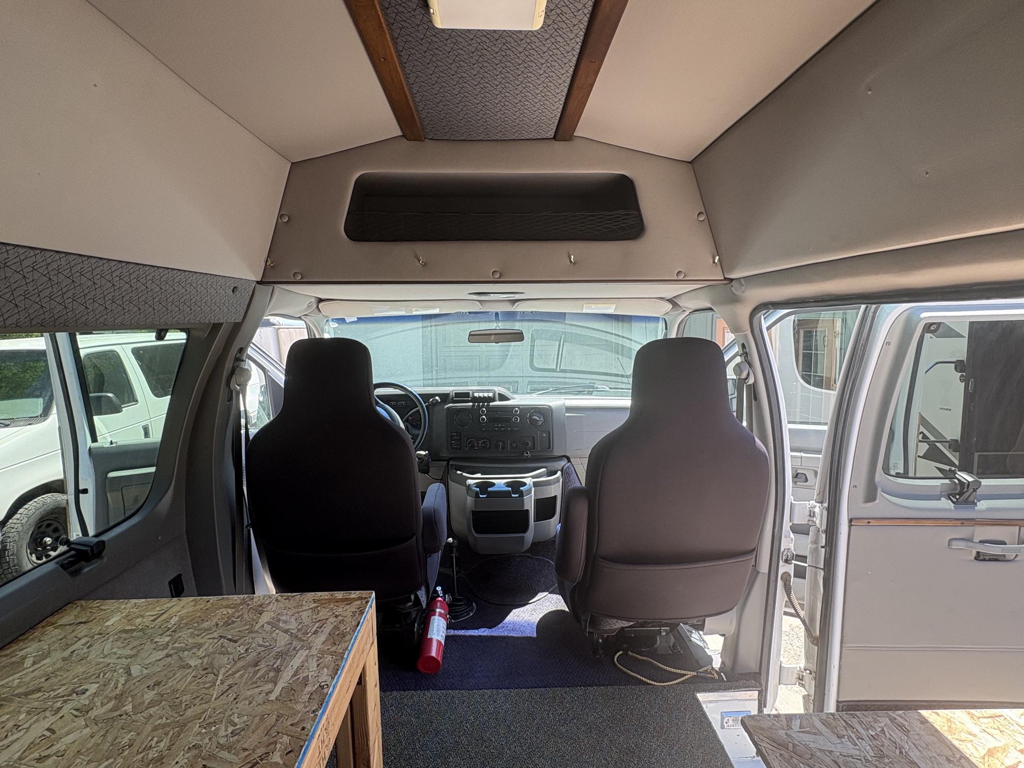 2013 Ford E-250 4x4