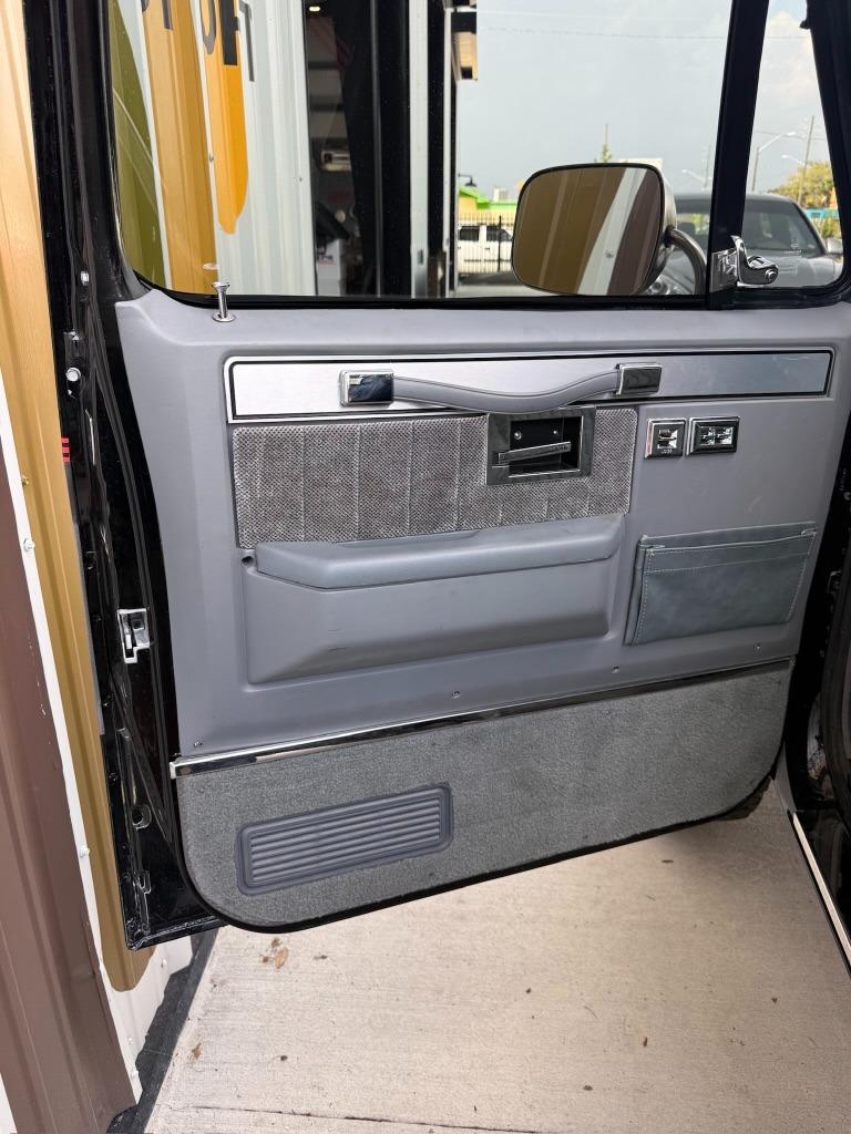 Frame-Off Restored 1986 Chevrolet K-10
