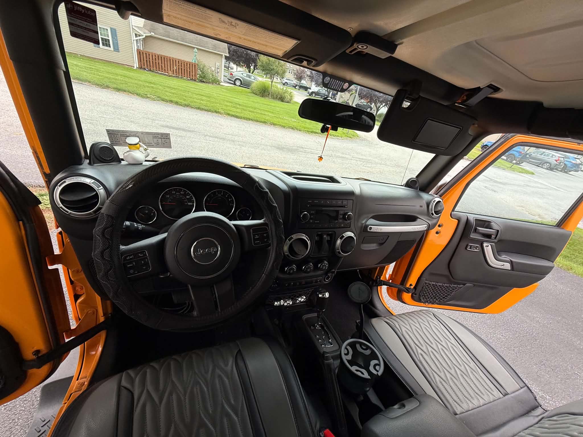 2012 Jeep Wrangler Sahara - 3