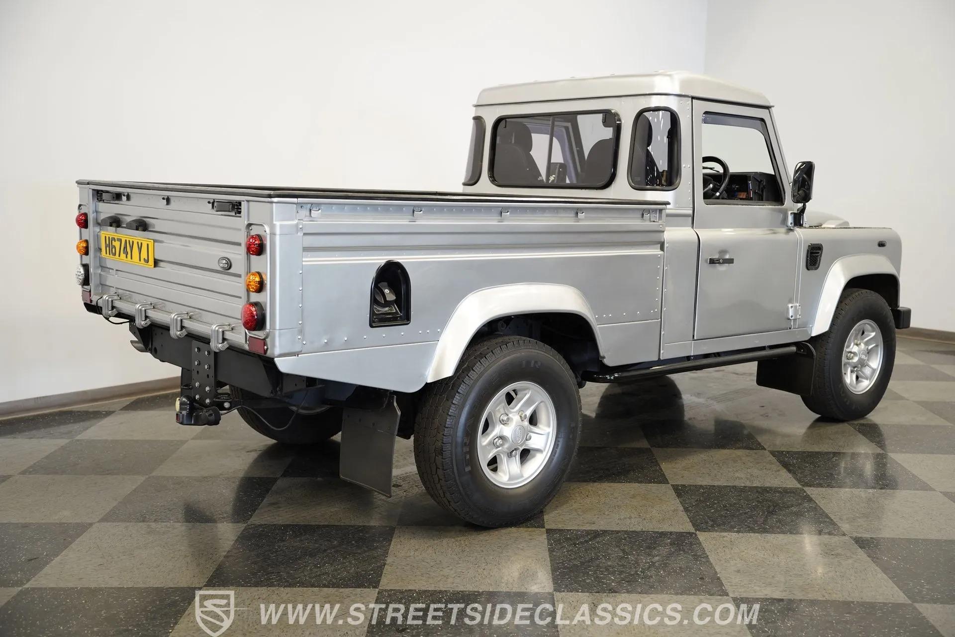 1990 Land Rover Defender 110 Hi-Cap