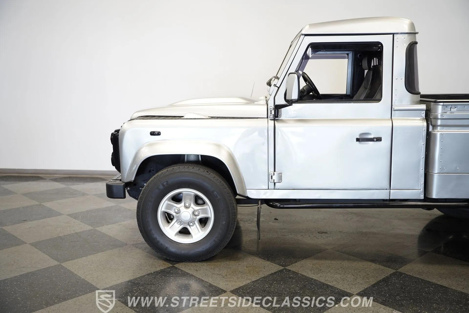 1990 Land Rover Defender 110 Hi-Cap