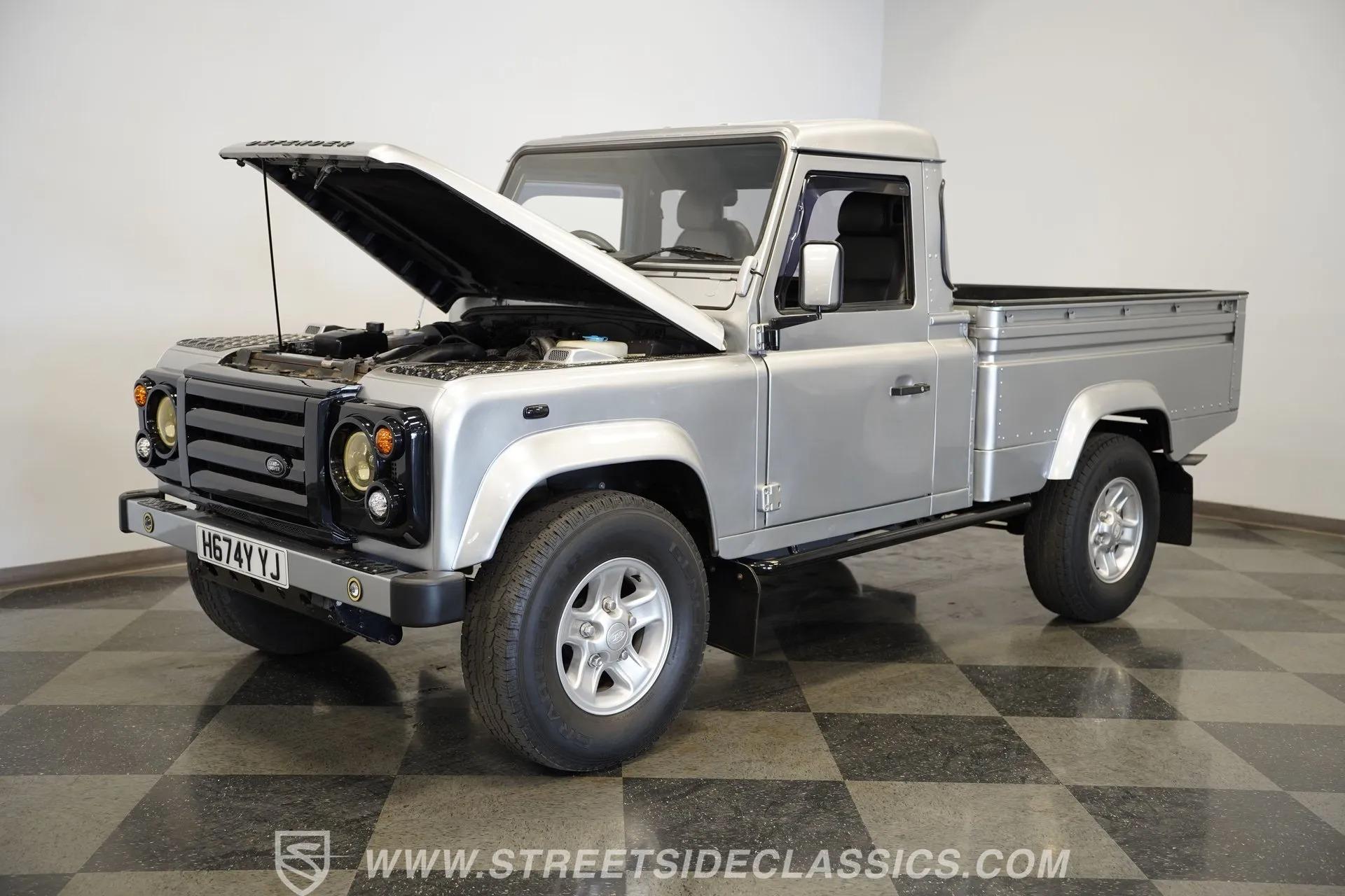 1990 Land Rover Defender 110 Hi-Cap