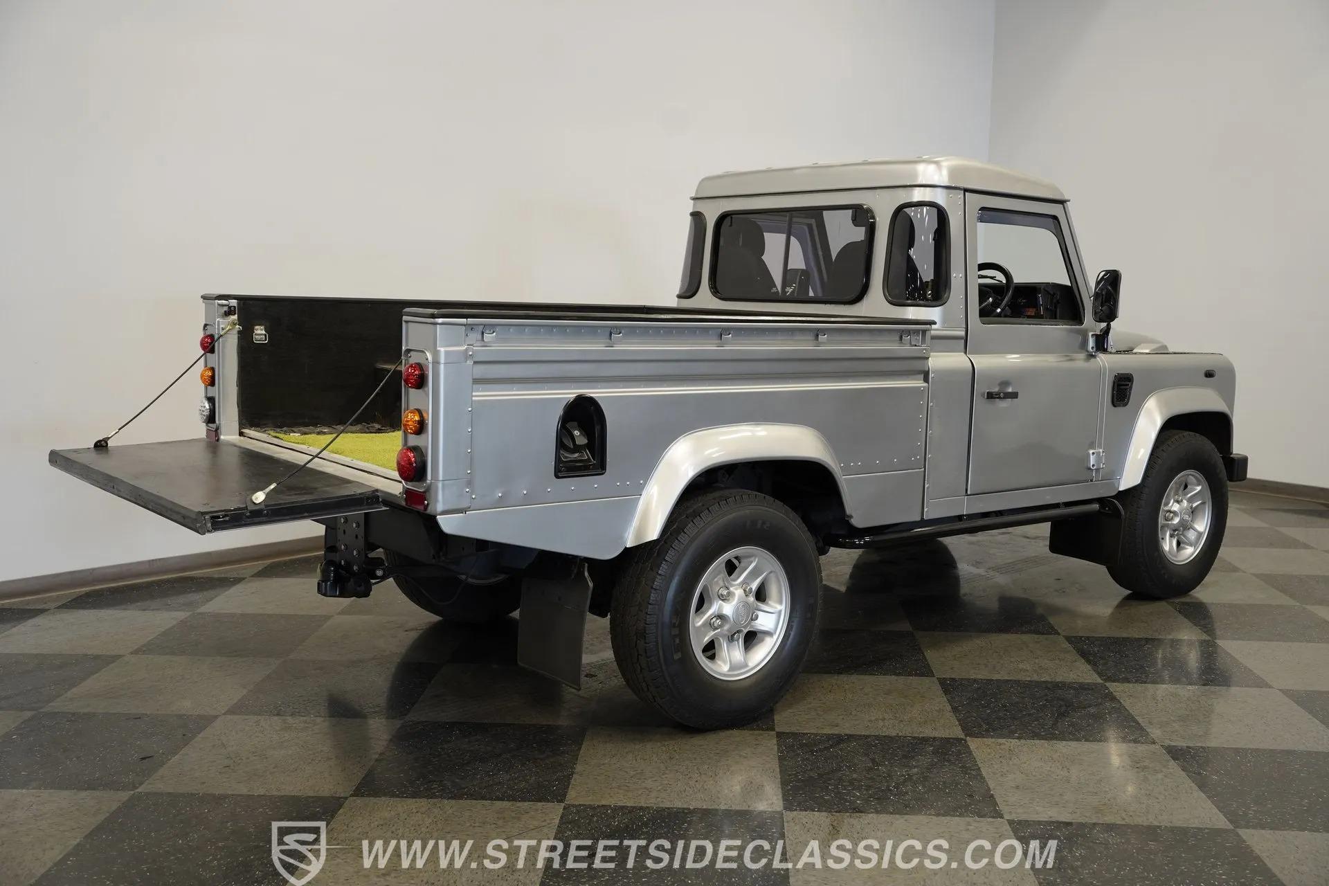 1990 Land Rover Defender 110 Hi-Cap