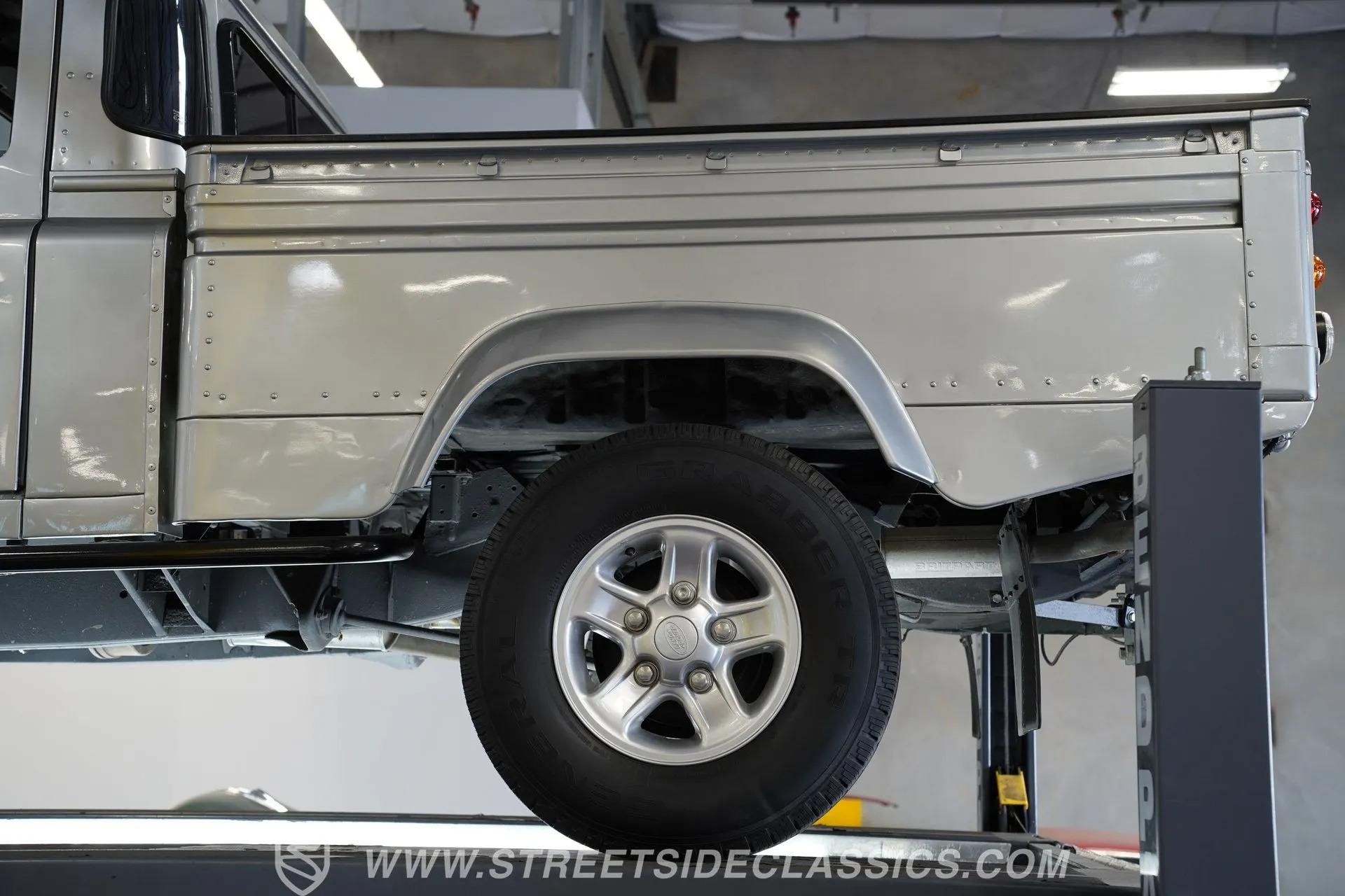 1990 Land Rover Defender 110 Hi-Cap