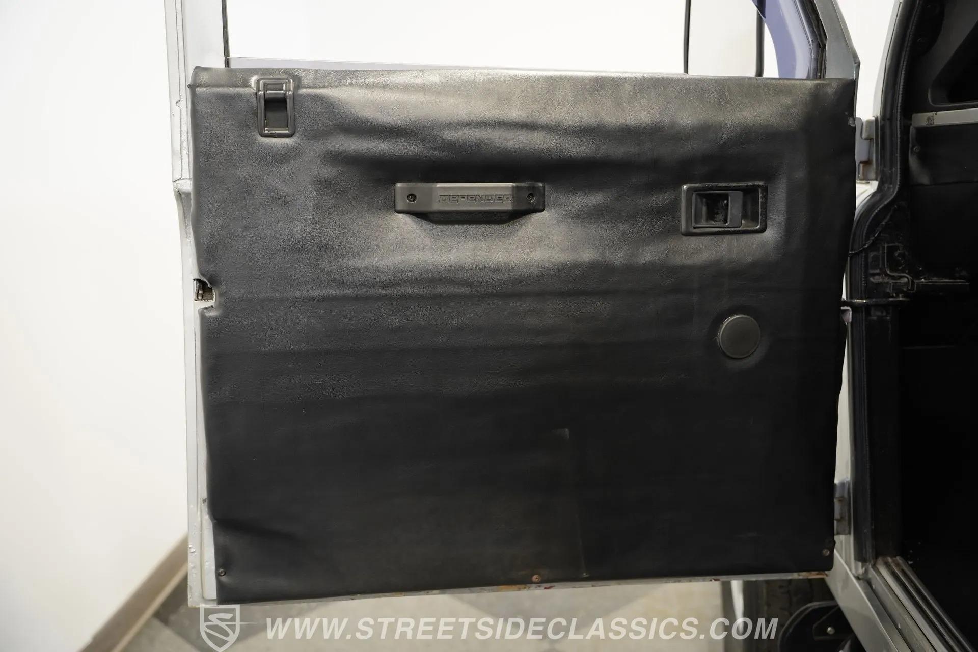 1990 Land Rover Defender 110 Hi-Cap