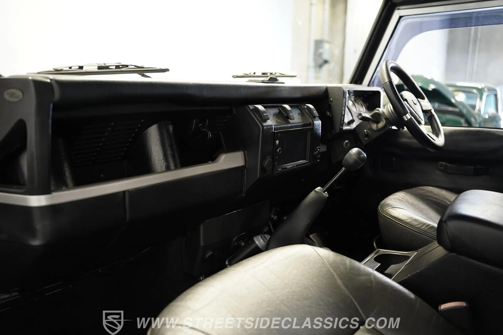 1990 Land Rover Defender 110 Hi-Cap