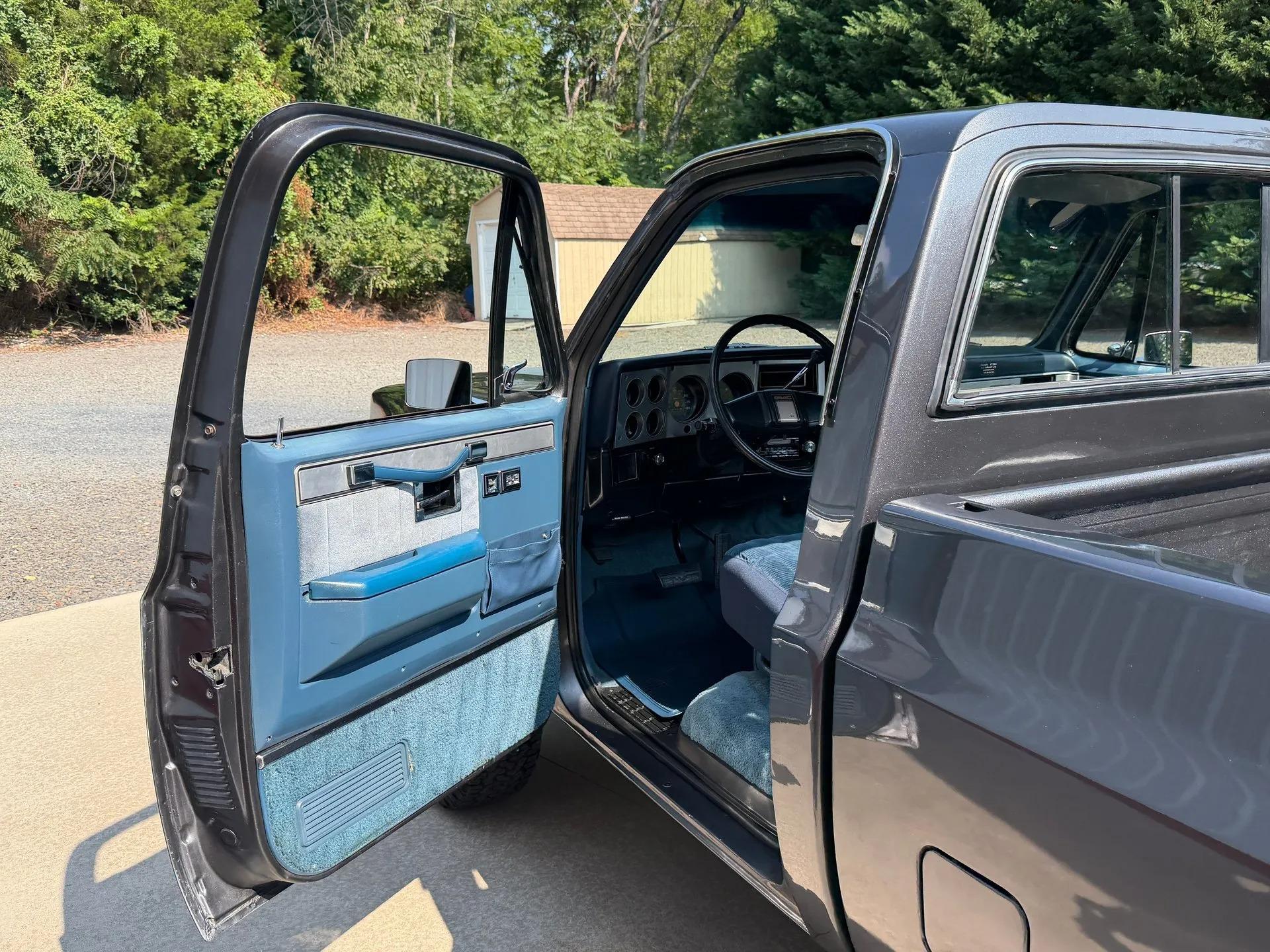 1987 GMC V1500 Sierra Classic