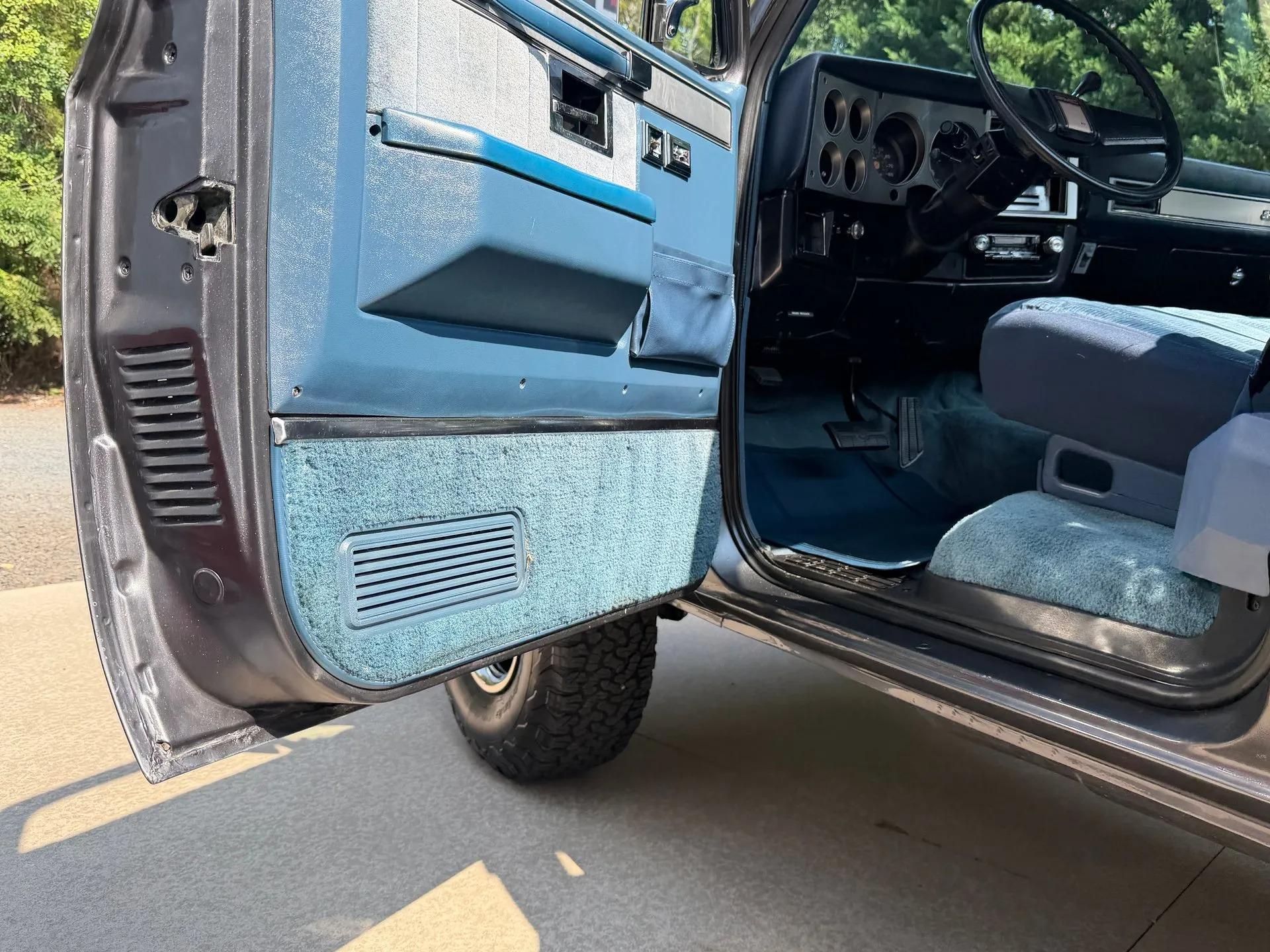 1987 GMC V1500 Sierra Classic