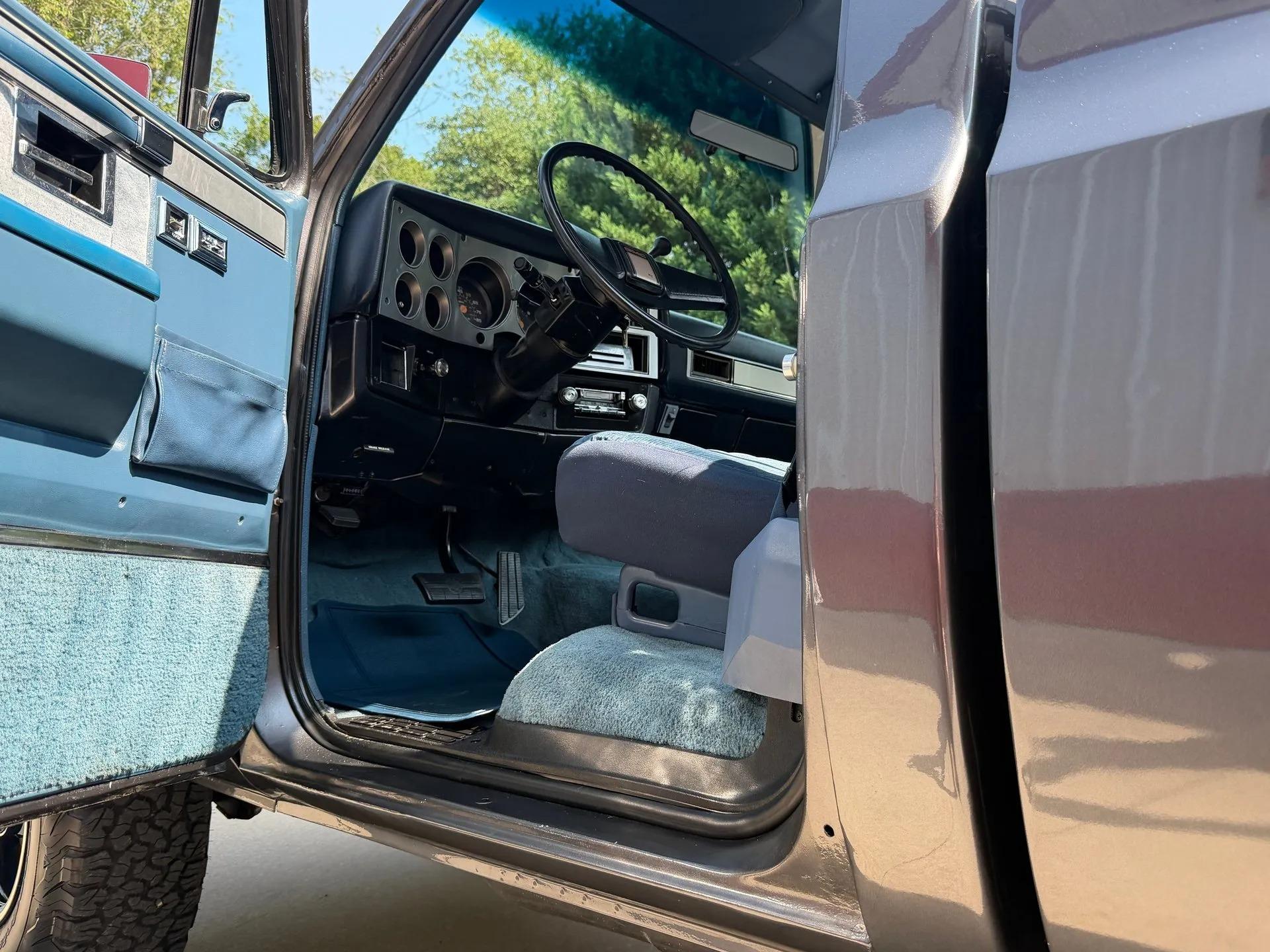 1987 GMC V1500 Sierra Classic