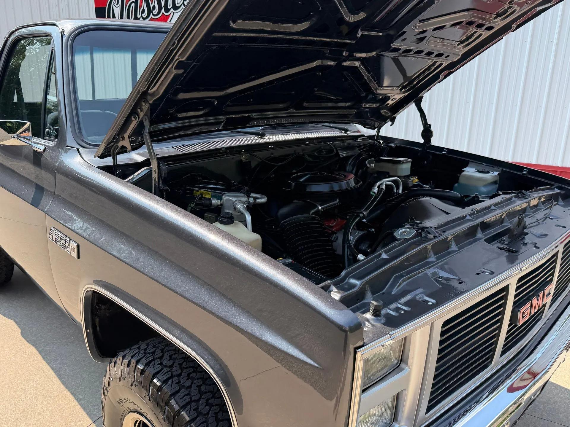 1987 GMC V1500 Sierra Classic