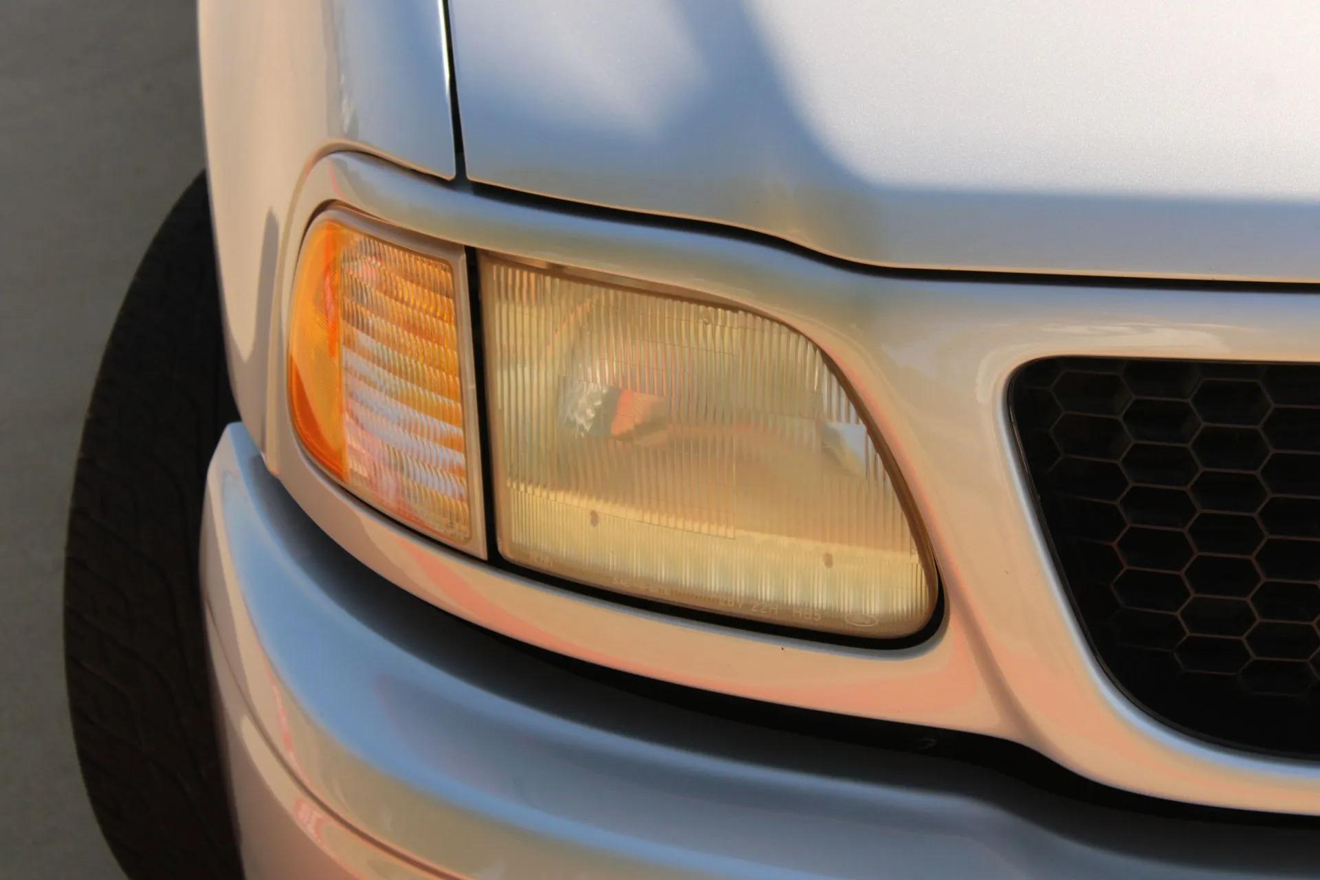 2000 Ford F150 SVT Lightning