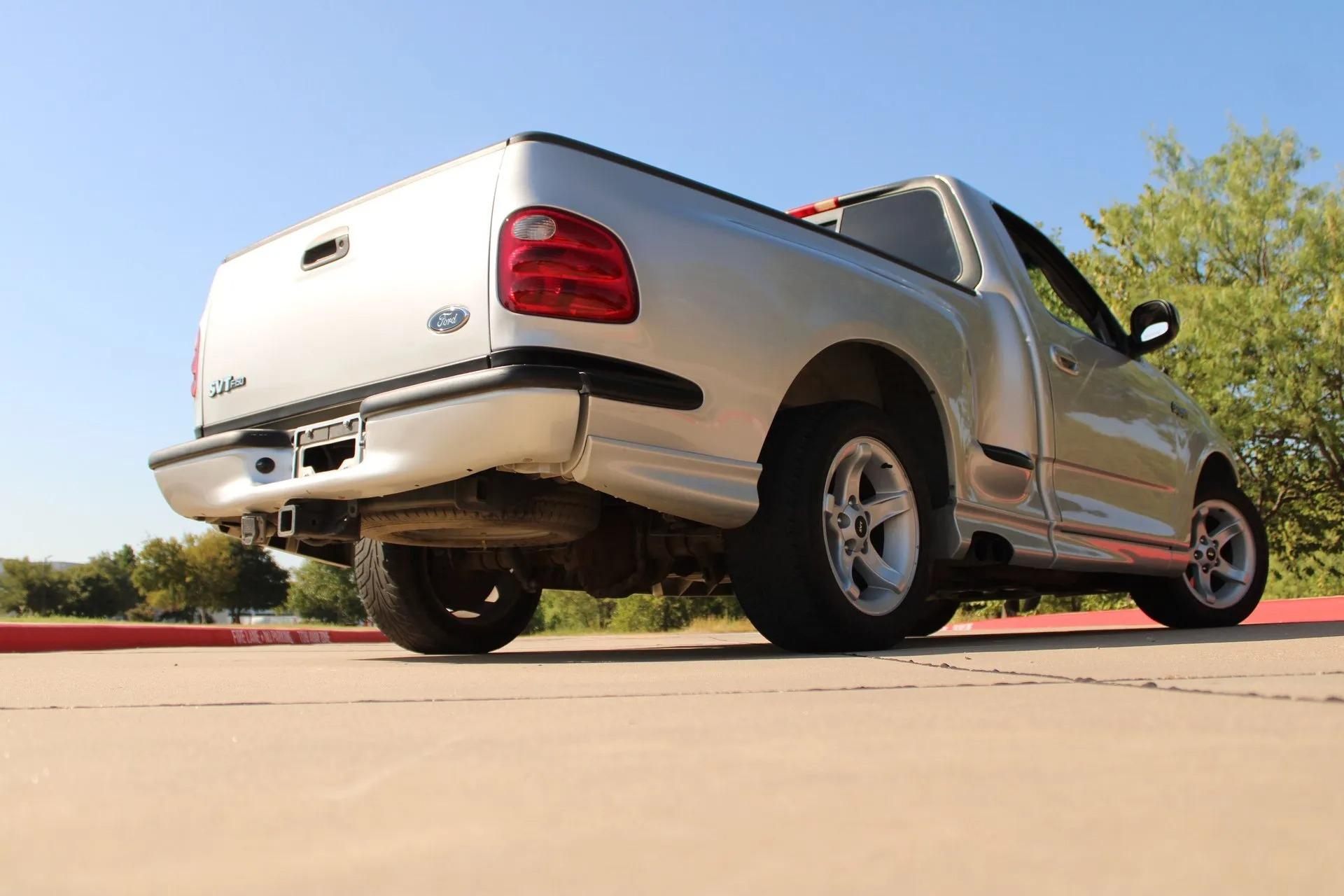 2000 Ford F150 SVT Lightning