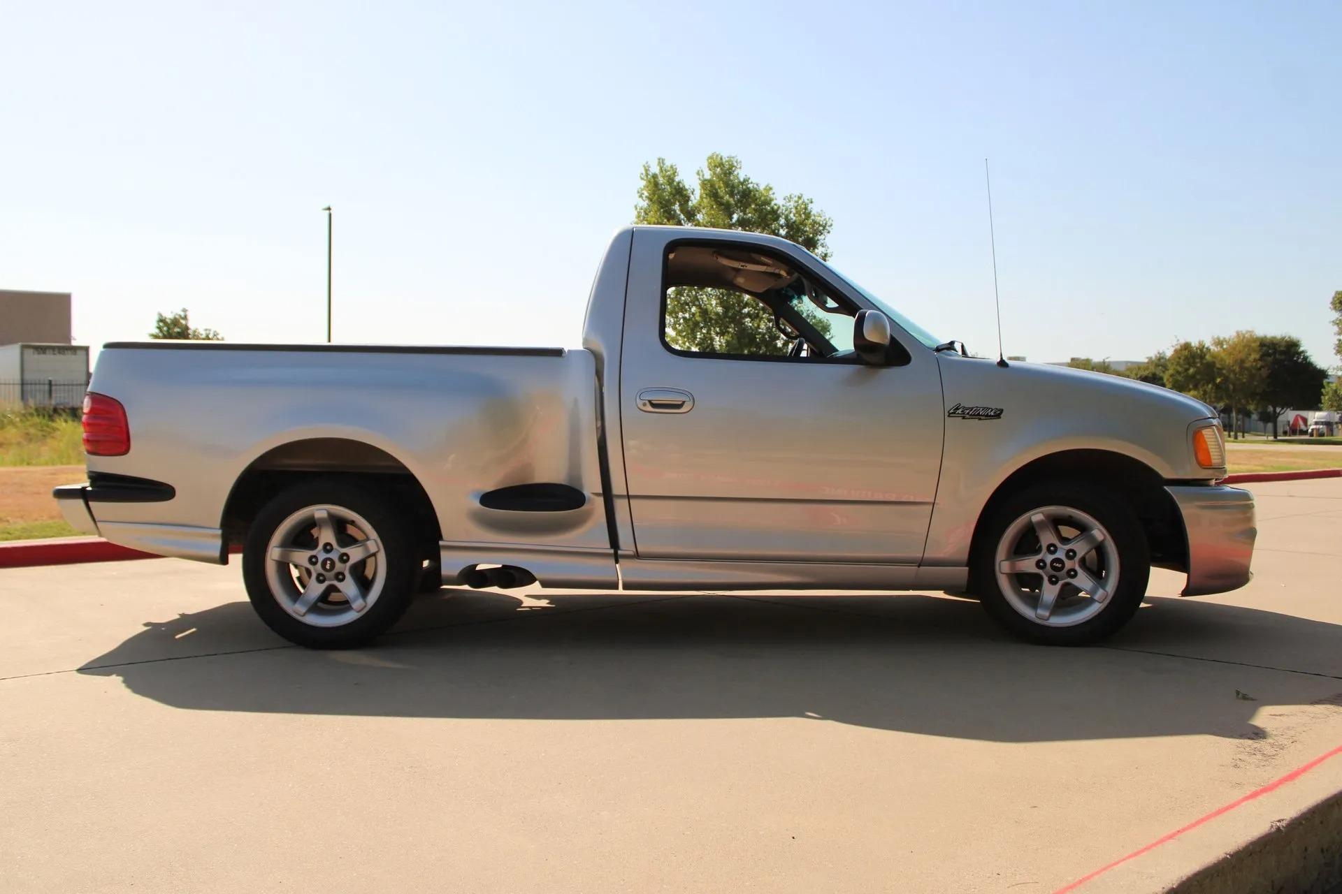 2000 Ford F150 SVT Lightning