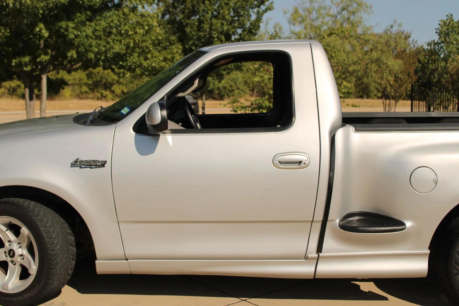 2000 Ford F150 SVT Lightning