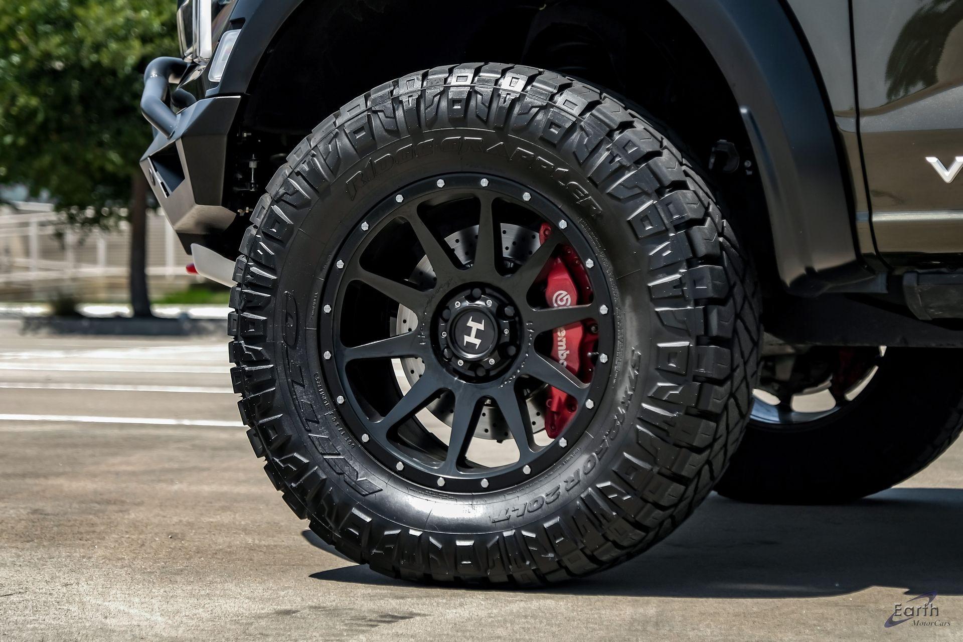 2025 Ford F-150 Raptor R Hennessey Velociraptor 1000
